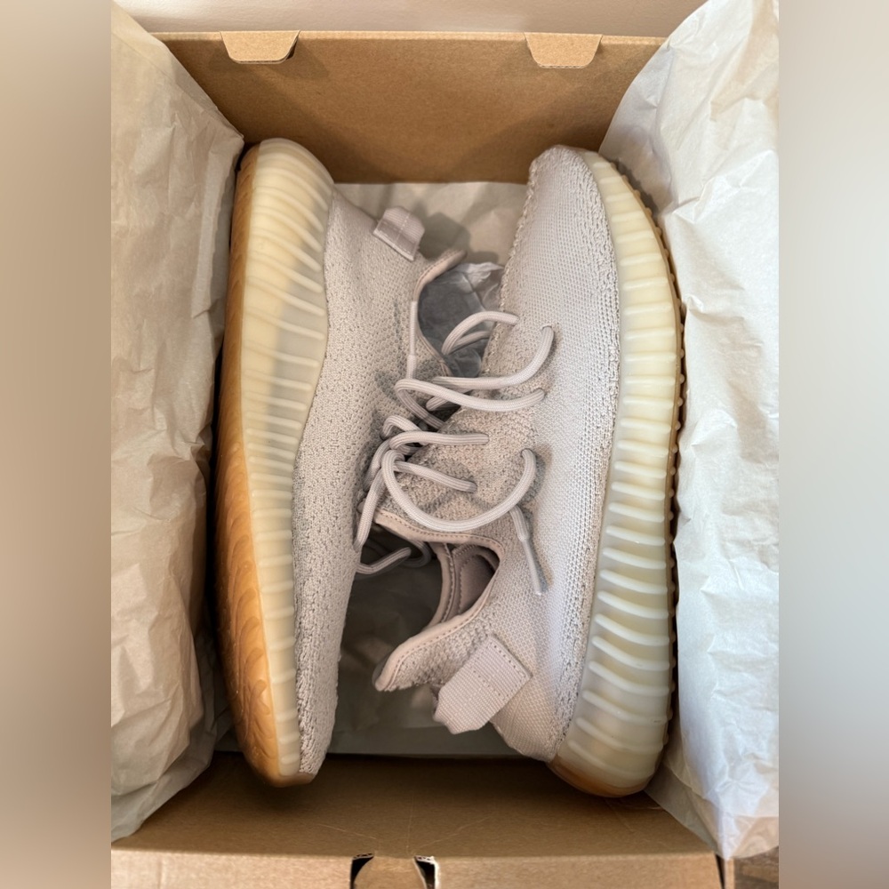 Adidas Yeezy Boost 350 V2 - Sesame